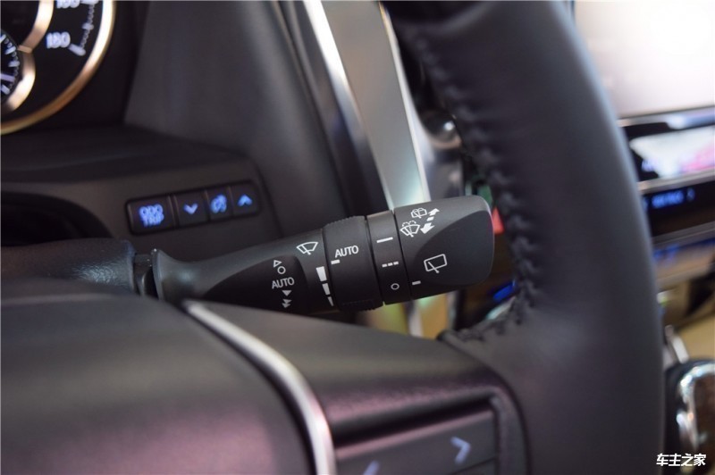 威尔法2019款 2.5L HV豪华版