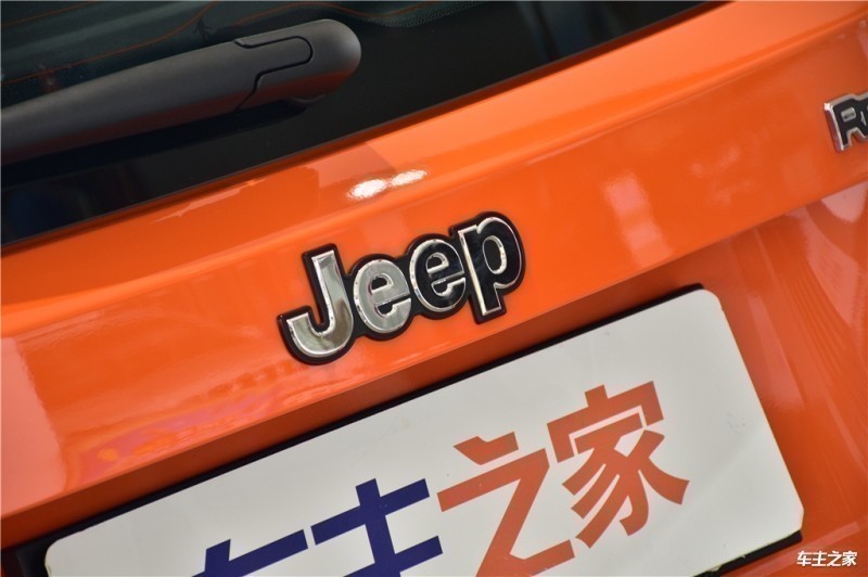 自由侠2019款 220T 自动领先版