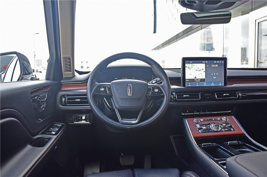 飞行家(进口) 2020款 3.0T V6全驱尊雅版
