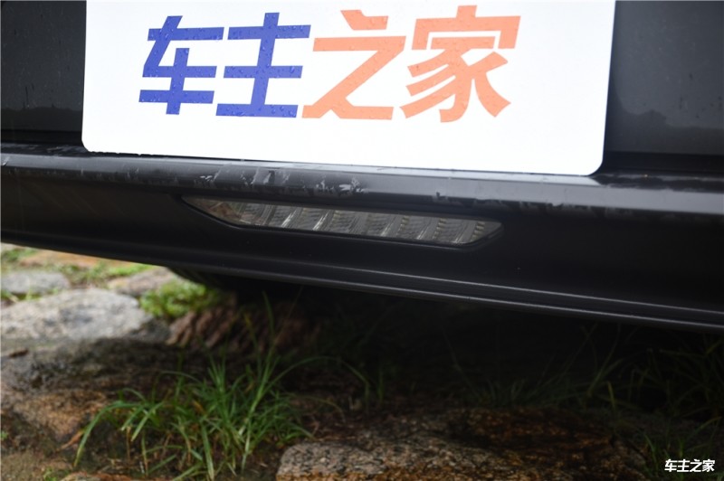 汉 2020款 EV 四驱高性能版旗舰型