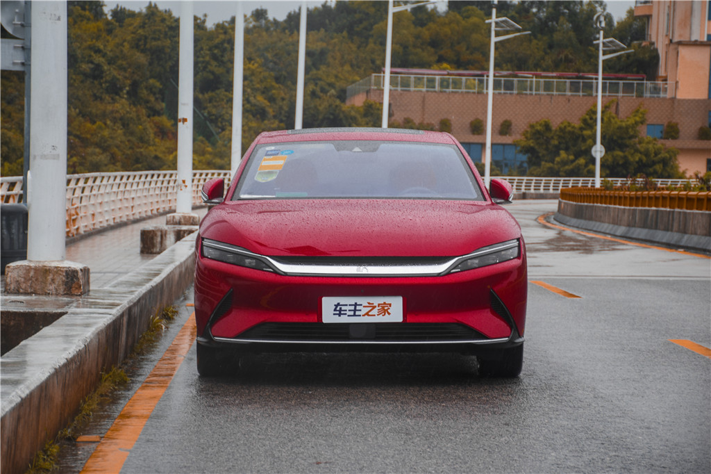 汉 2020款 EV 四驱高性能版旗舰型