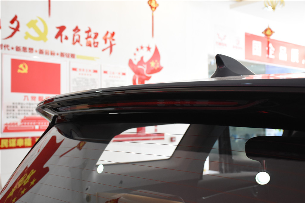 五菱凯捷 2020款 1.5T 自动旗舰型