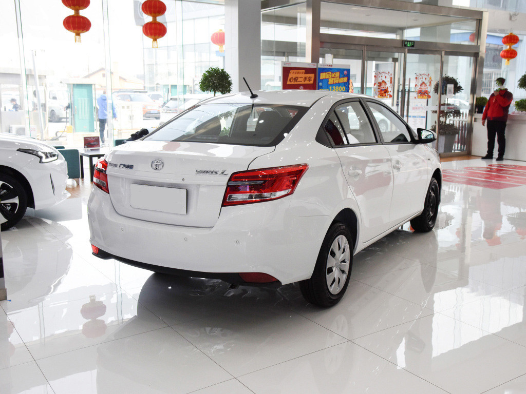 YARiS L 致享 2021款 1.5L CVT领先版