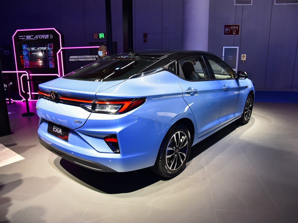 思皓E50A 2021款 尊享版