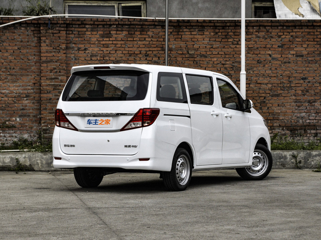 斯派卡新能源外观