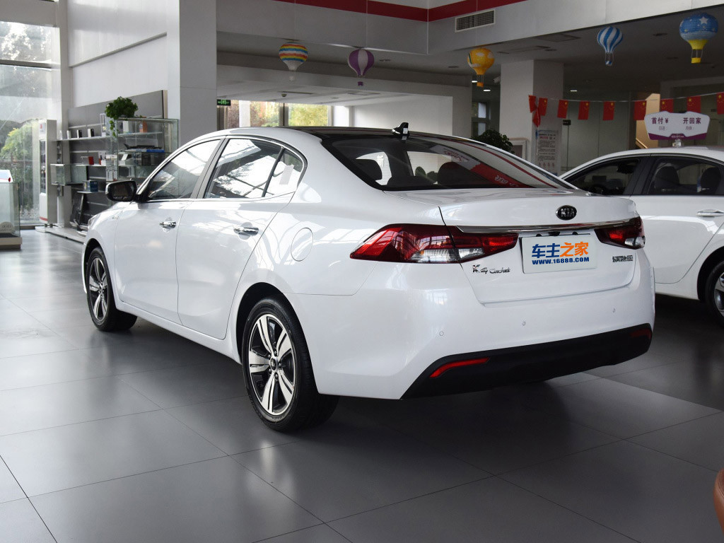 汽车图库 起亚 东风悦达起亚 凯绅(4/64) 外观 外观 参考成交价: 10.