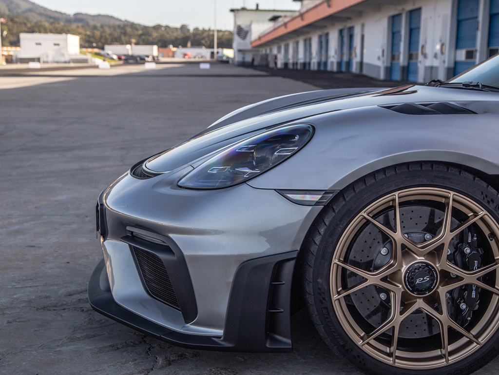 保时捷7182022款 Cayman GT4 RS 4.0L