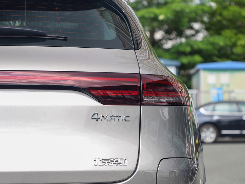 奔驰EQC 2022款 改款 EQC 350 4MATIC