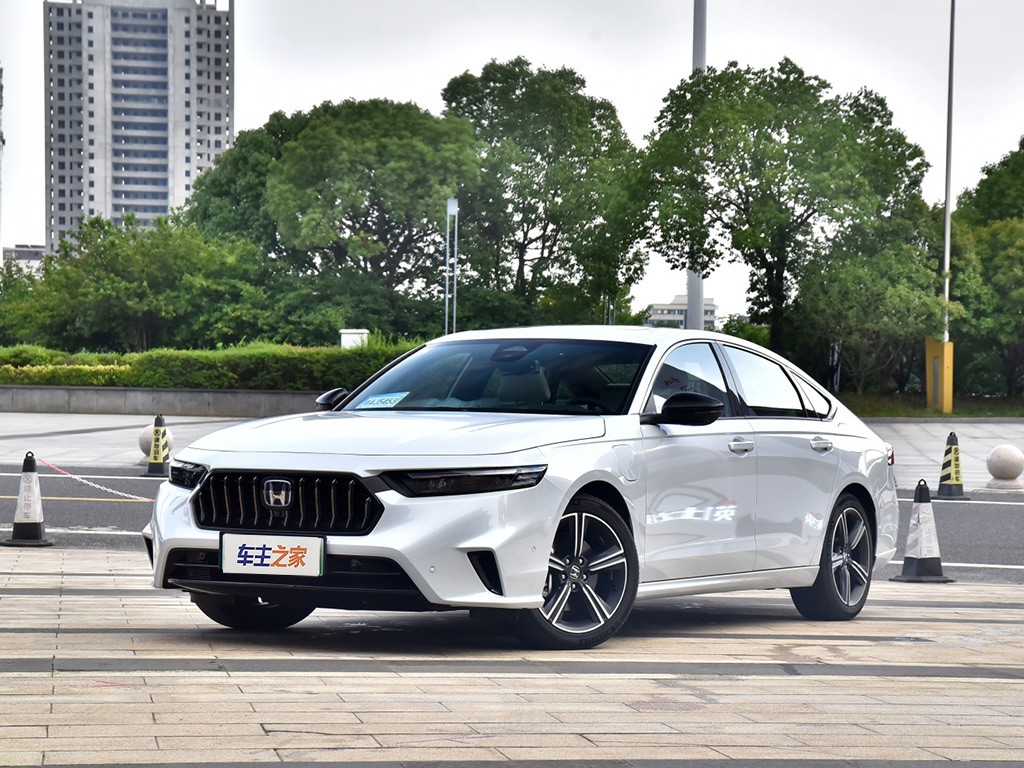 英仕派新能源 2023款 e:PHEV 智耀版