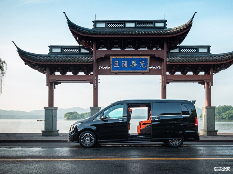 迈莎锐V级 2024款 2.0T Notable望族