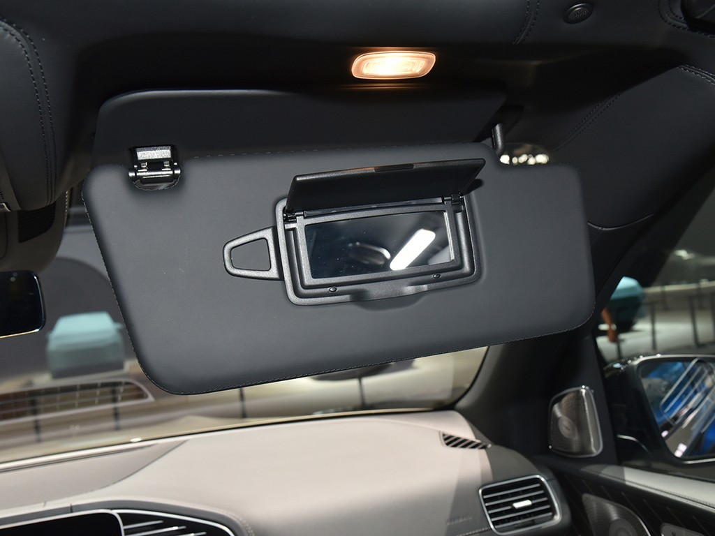 迈巴赫GLS 2024款 GLS 600 4MATIC 极夜版