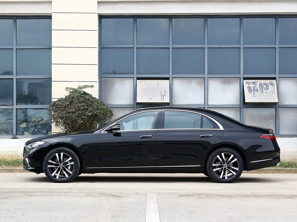 奔驰S级 2024款 S 400 L 豪华型