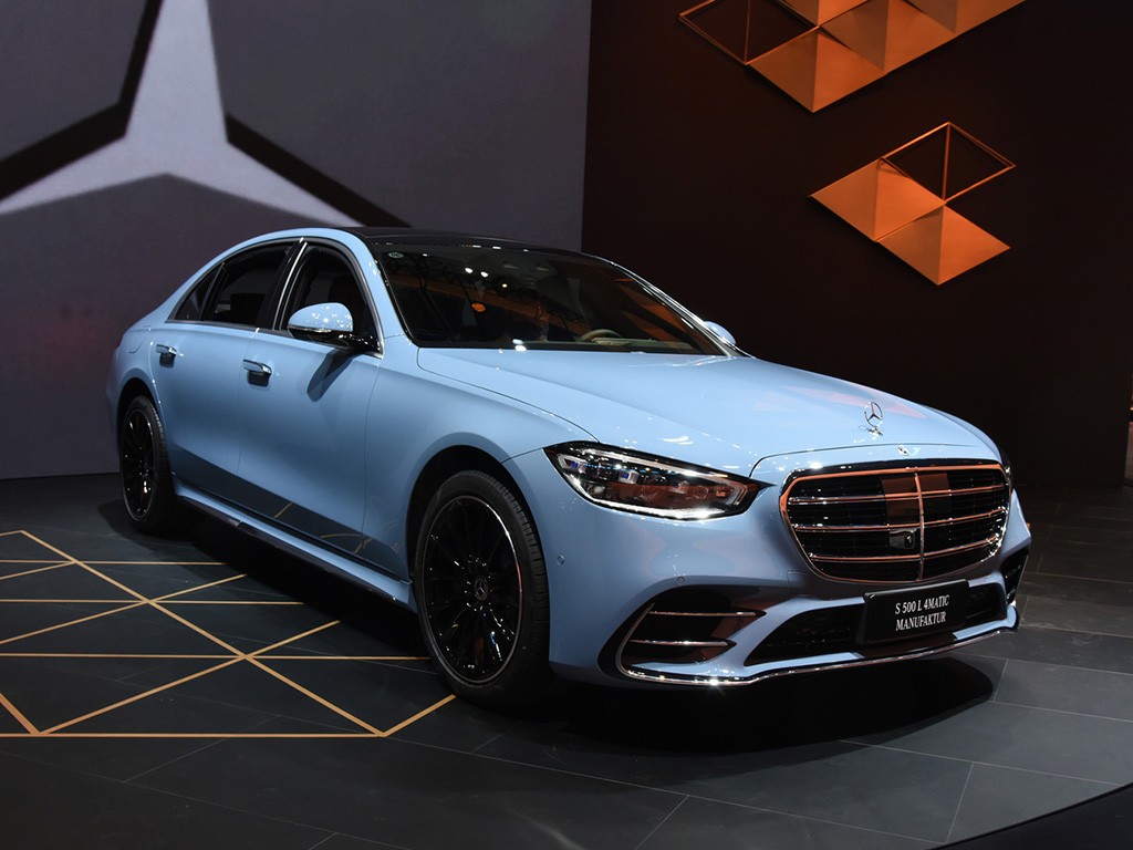 奔驰S级 2022款 S 500 L 4MATIC 高级定制版