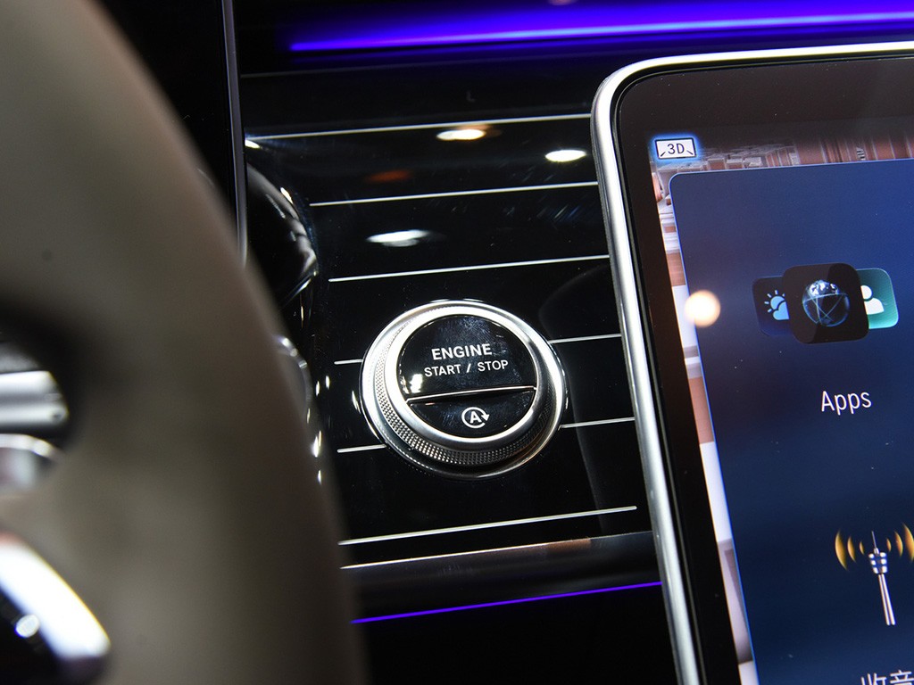奔驰S级 2022款 S 500 L 4MATIC 高级定制版