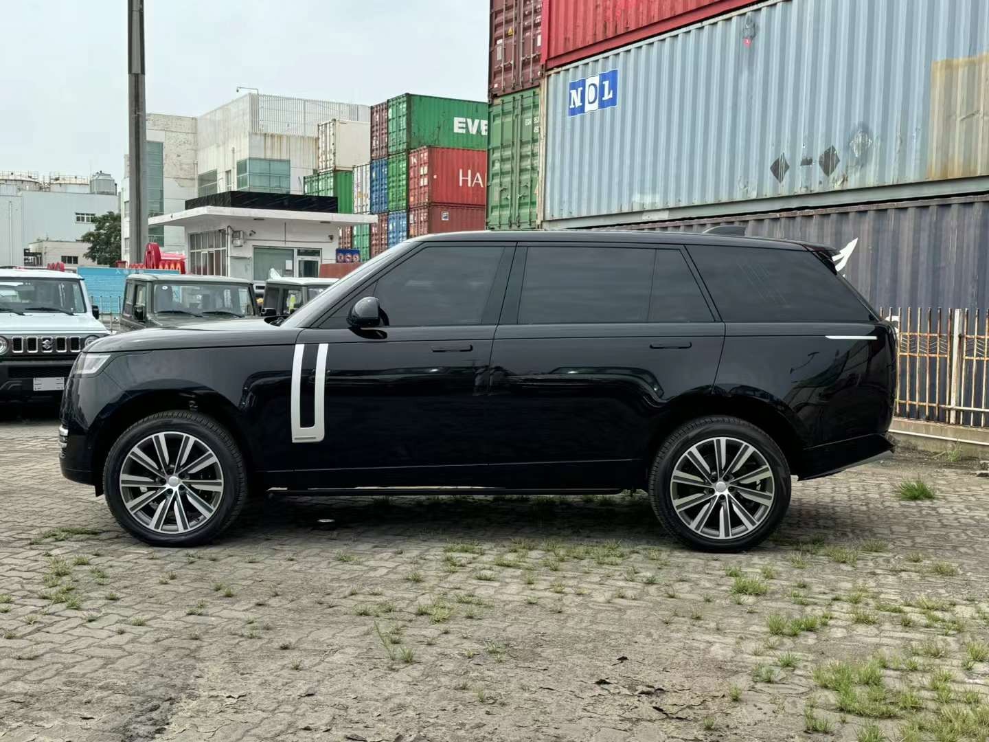 揽胜行政欧版外观