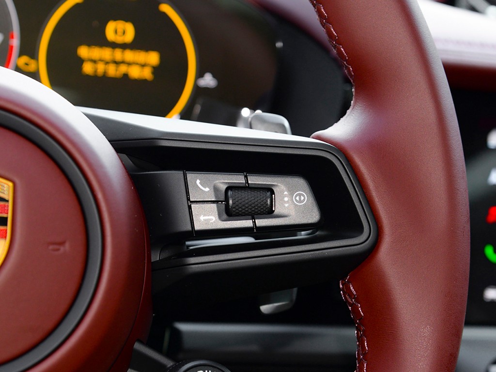 Panamera 2024款  行政加长版 2.9T