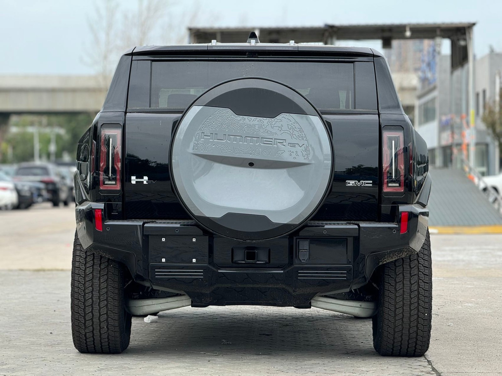 HUMMER EV SUV外观