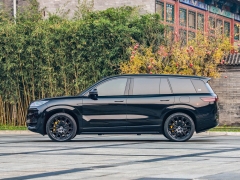 騰勢(shì)N9圖片