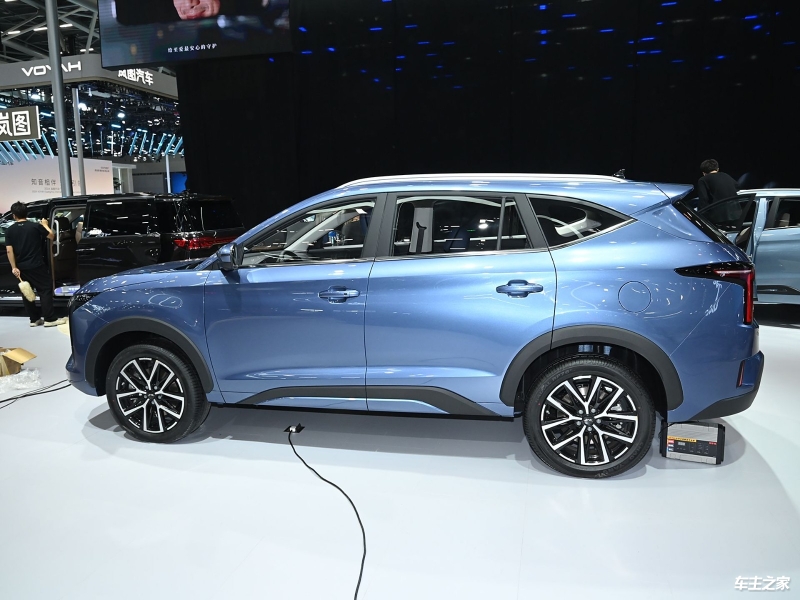 江淮X8 E家 全部在售 2025款 2024款成都江淮X8 E家售价9.98万起 暂无优惠