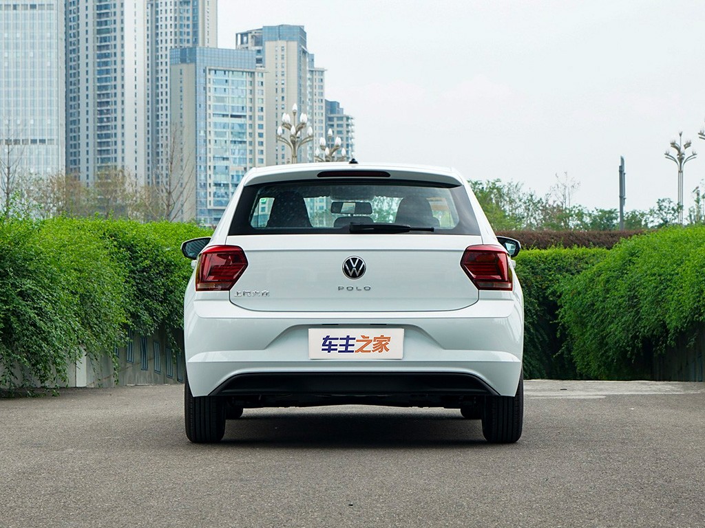 Polo 2023款 改款 Plus 1.5L 手动纵情乐活版