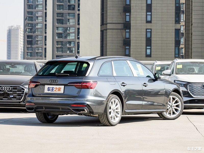 奥迪A4(进口) 2024款 Avant 40 TFSI 时尚运动型