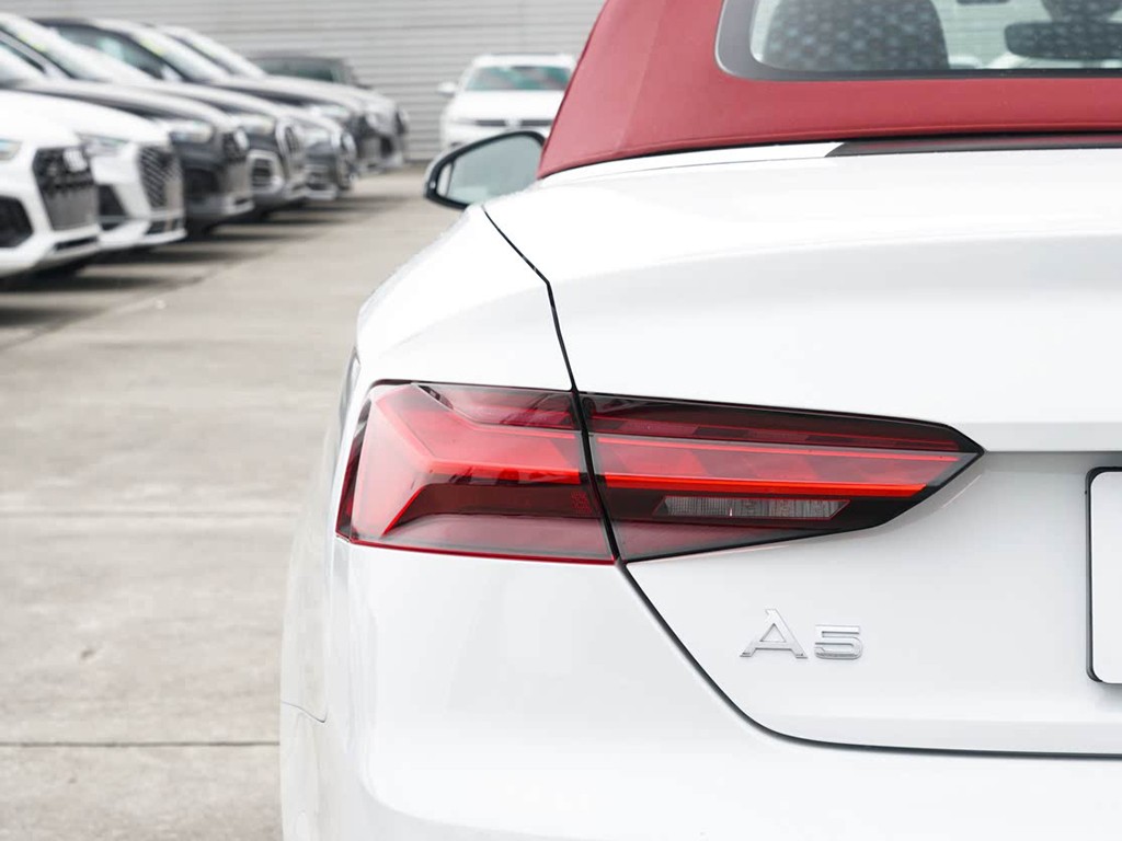 奥迪A5 2024款 Cabriolet 40 TFSI 时尚动感型