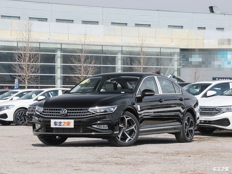 迈腾 2025款 改款 众享款 330TSI DSG豪华型