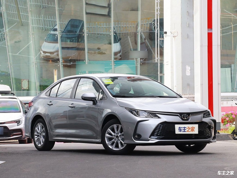 卡罗拉 2024款 1.8L 智能电混双擎 旗舰版