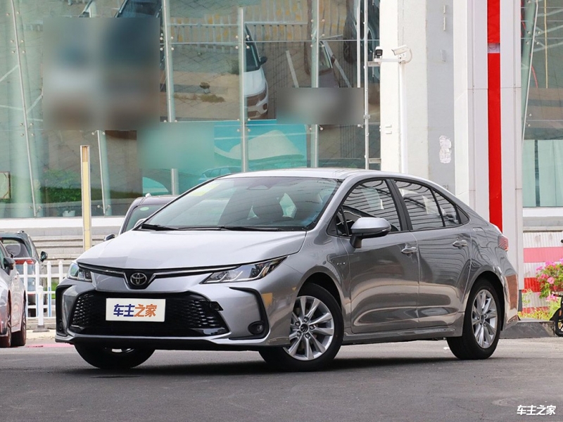 卡罗拉 2024款 1.8L 智能电混双擎 旗舰版