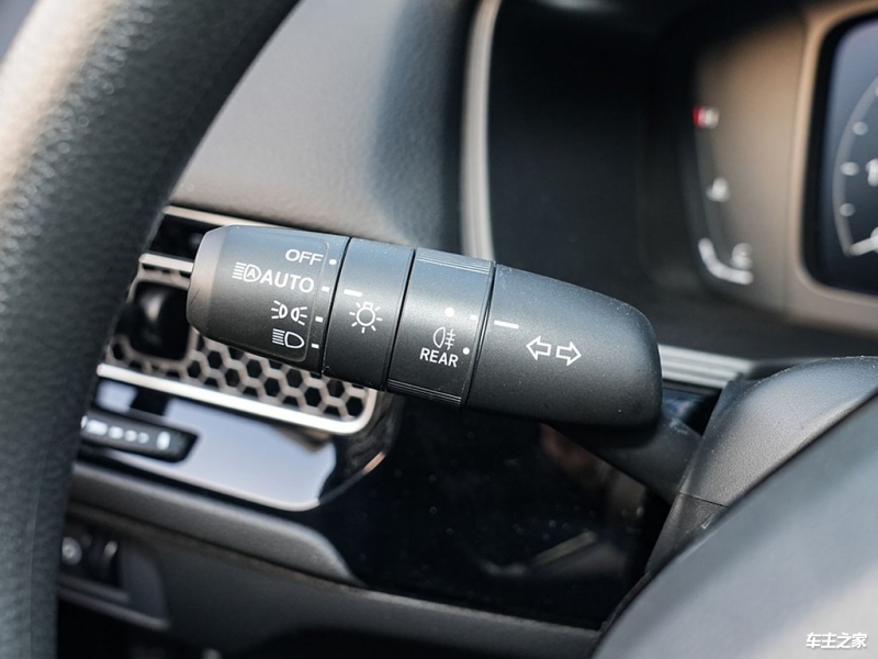 思域 2025款 240TURBO CVT 智趣Plus