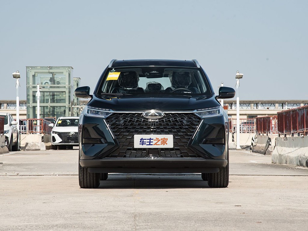 瑞虎8 PRO 2025款 290T 两驱豪华版