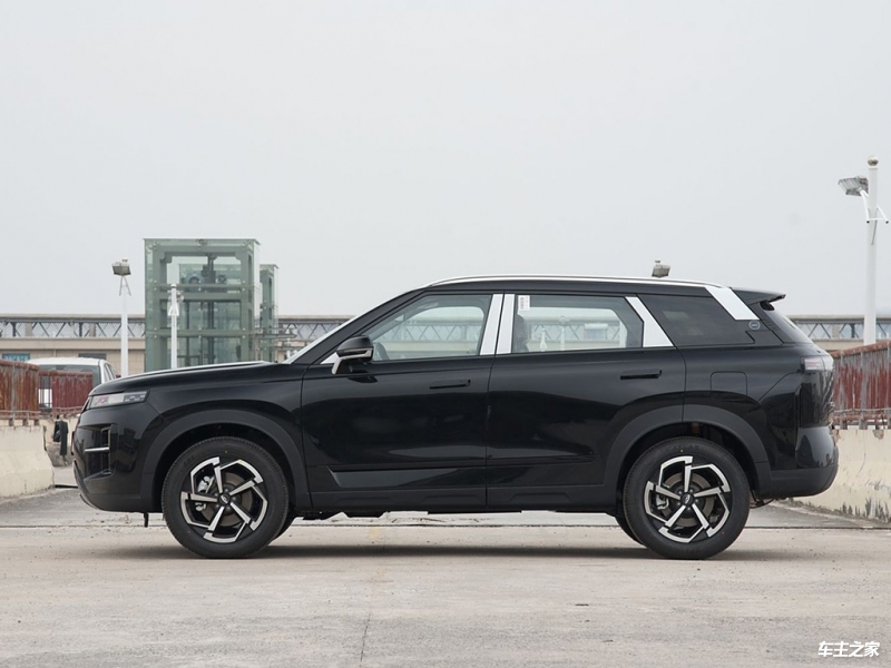 瑞虎7 2025款 高能版 1.6T 御两驱版