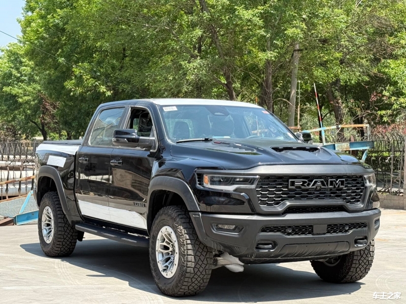 公羊美版 全部在售 2025款 2023款 2022款 2017款 2016款道奇霸王龙6.2T 直销价手续随车