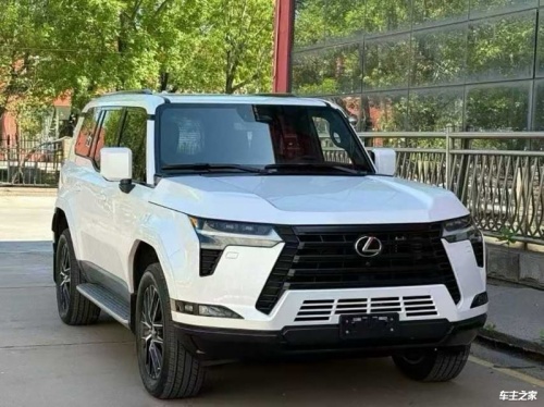 成都远卓名车雷克萨斯GX加版最新报价100万起 直降20万
