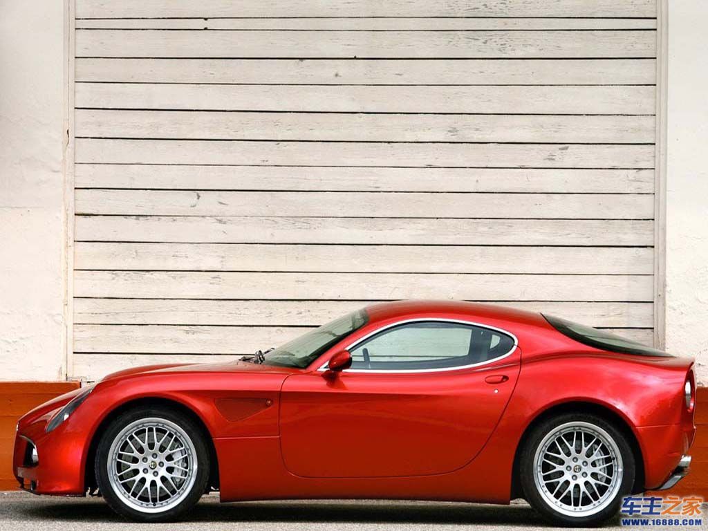 红色alfa8c