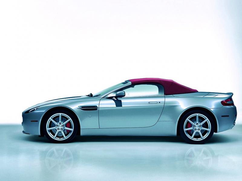 V8 Vantage银色V8 Vantage 07款 Manual Roadster车侧正视