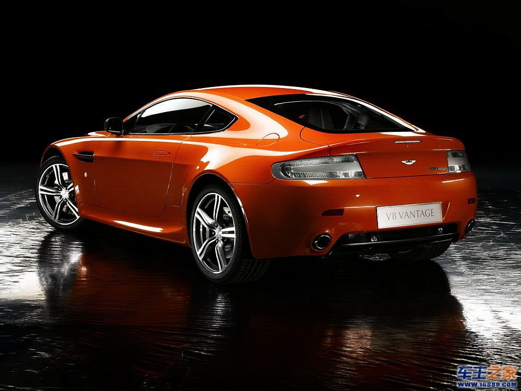 V8 VantageV8 Vantage