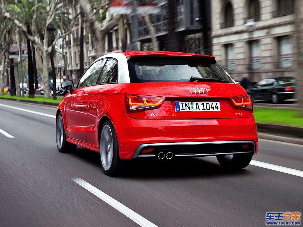 红色奥迪a1