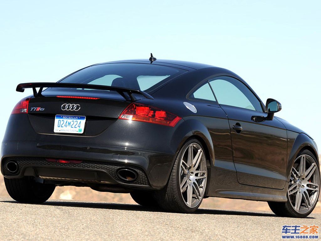 奥迪tt黑色 奥迪tt
