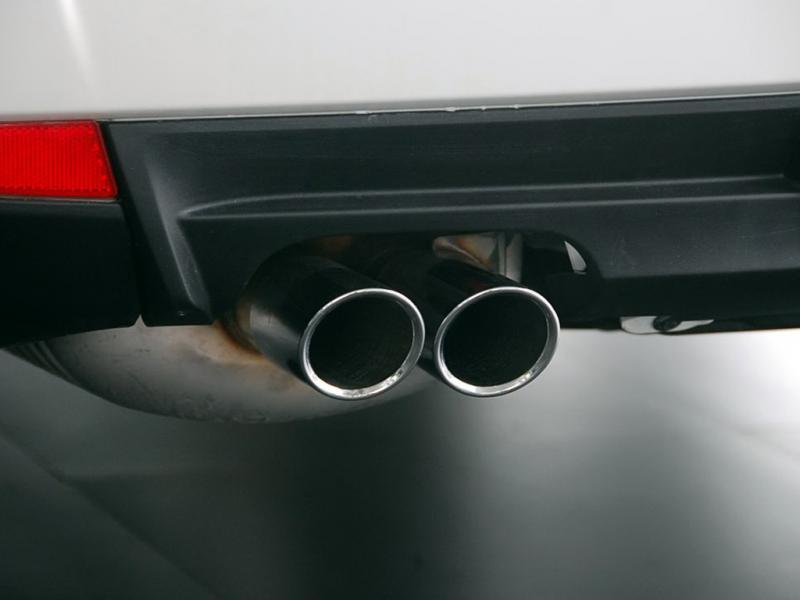 宝马X3(进口)银色宝马X3 09款 xDrive25i豪华增配型排气管