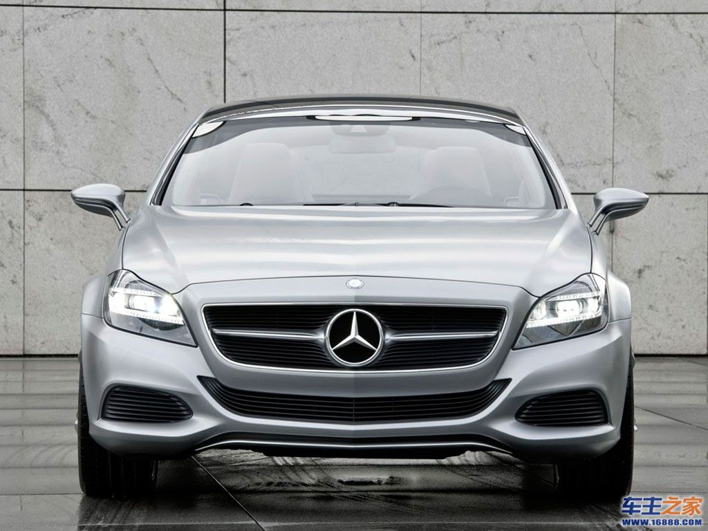 银色奔驰cls