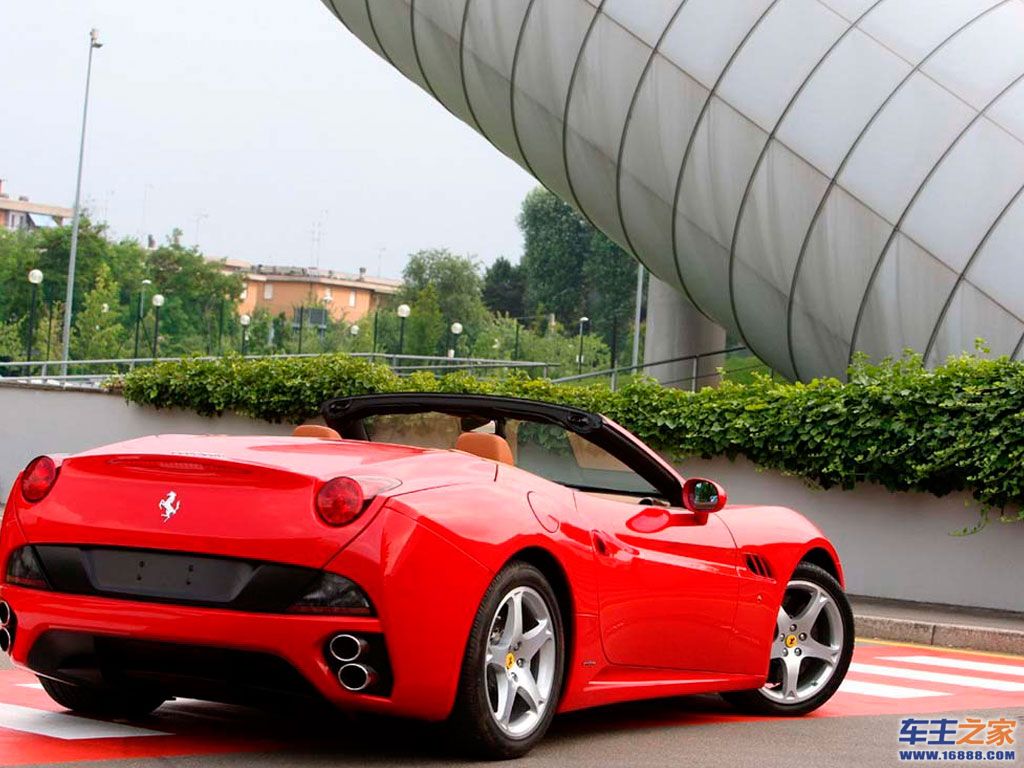 红色 法拉利california
