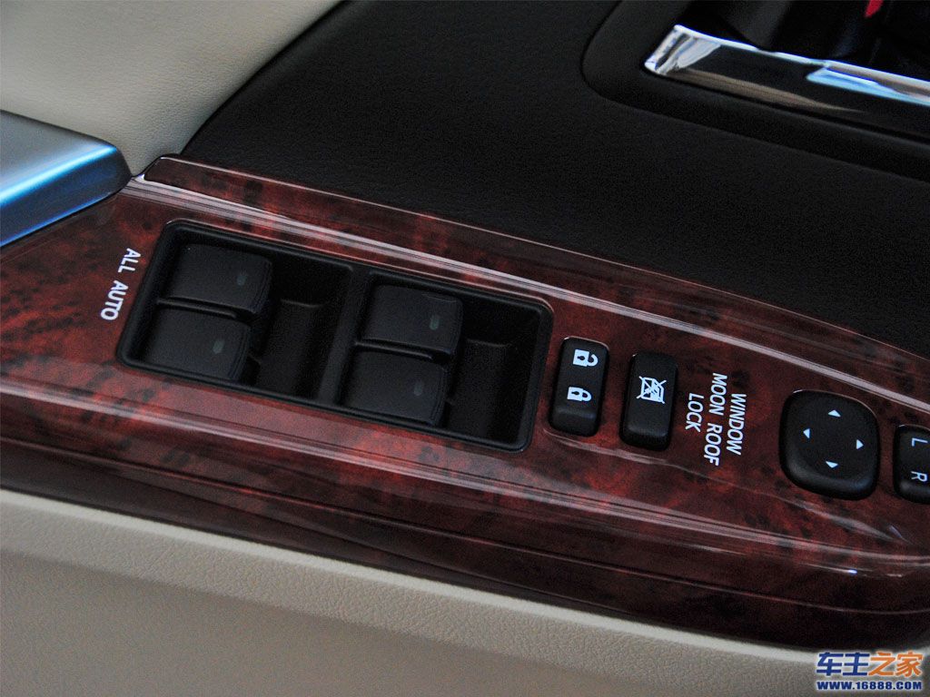 埃尔法丰田Alphard