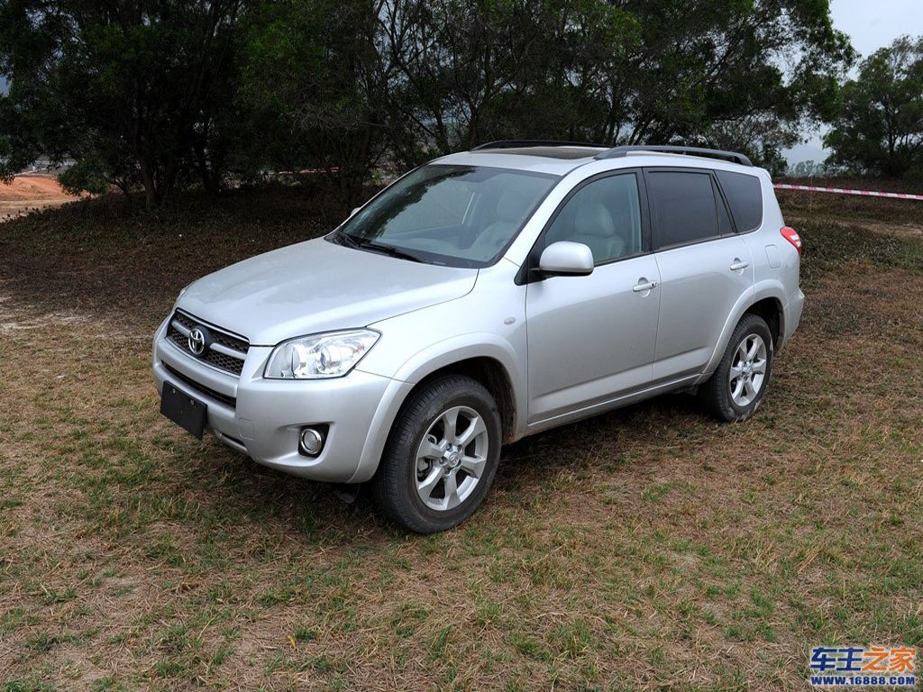 RAV4荣放 丰田RAV4