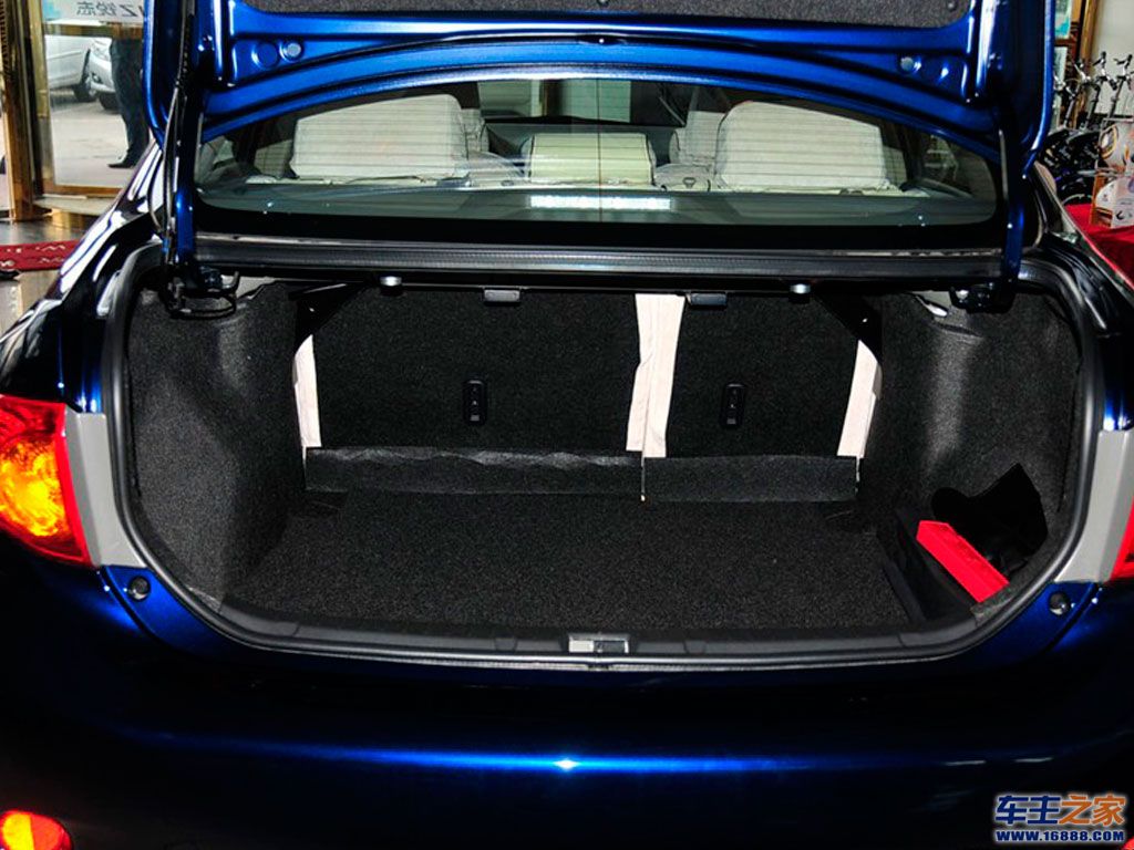 卡罗拉卡罗拉后备箱