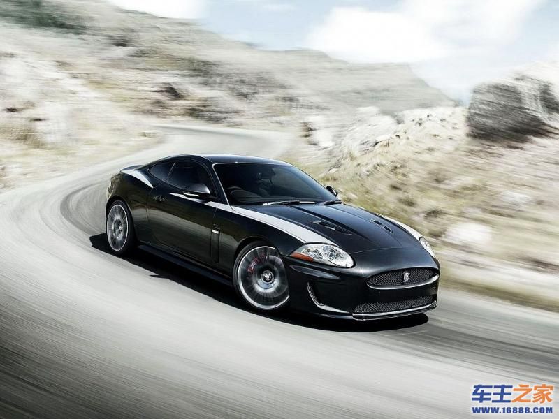  XKR