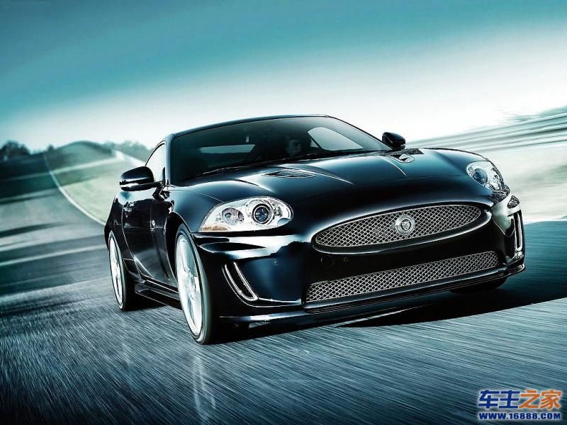  XKR