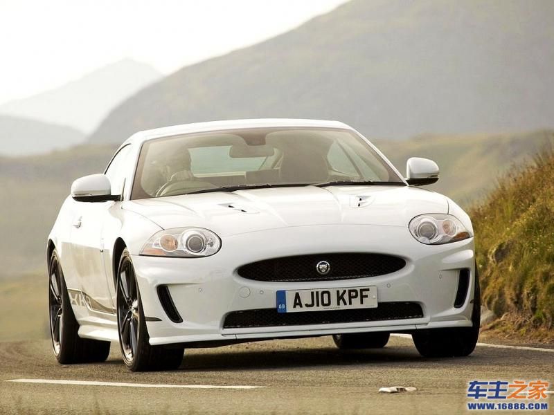  XKR