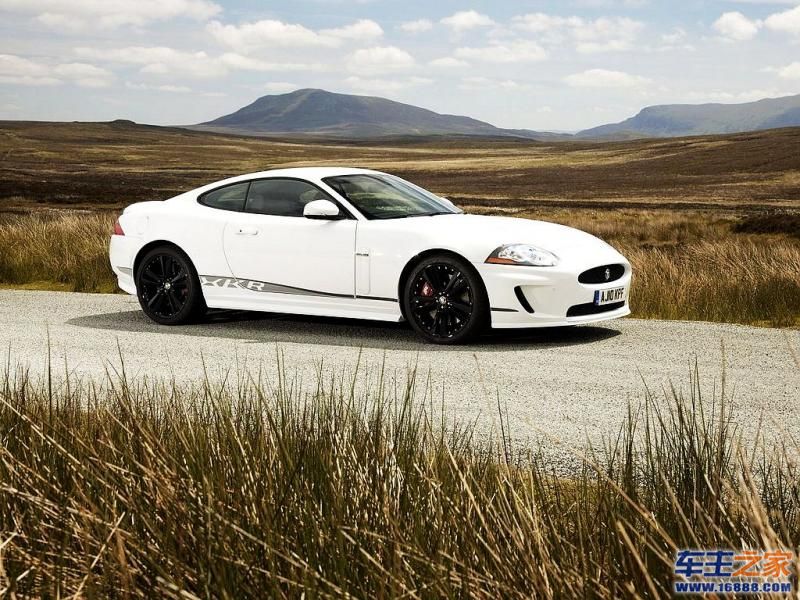  XKR