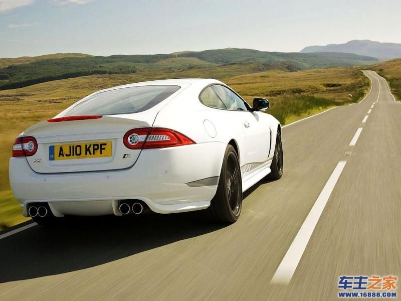  XKR